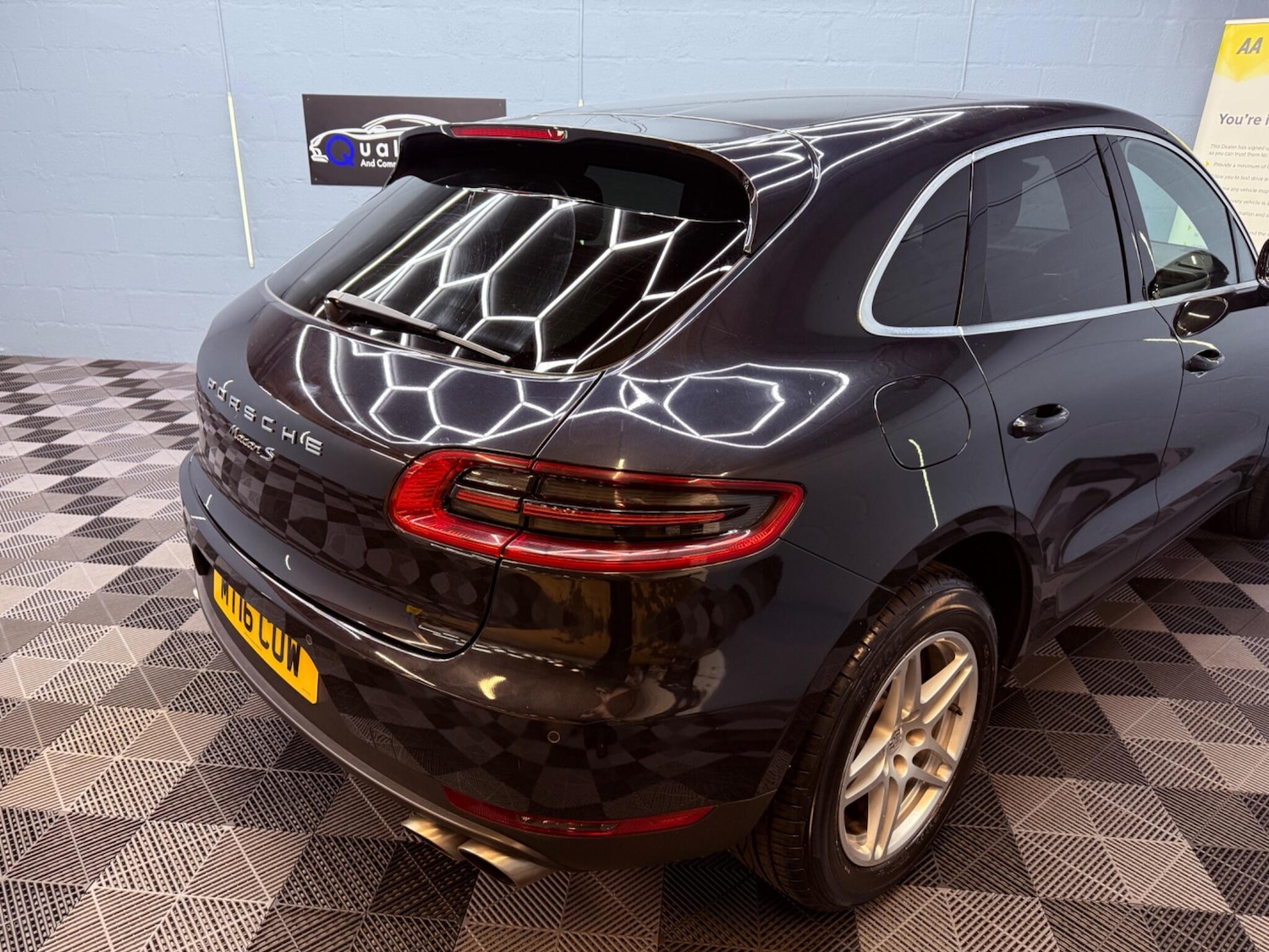 Used Porsche Macan 2016 for sale - 77202490: Photo 48