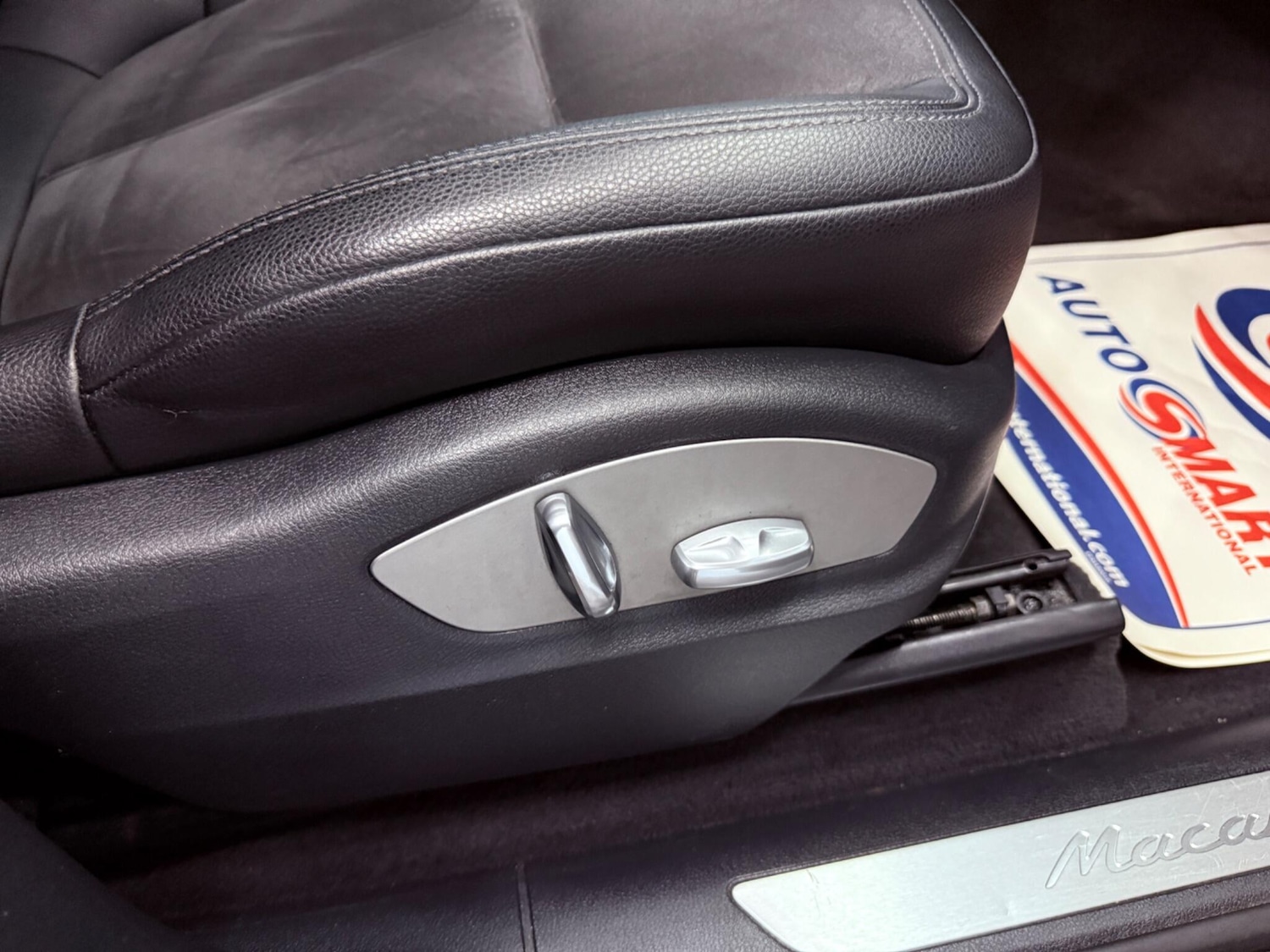 Used Porsche Macan 2016 for sale - 77202490: Photo 59