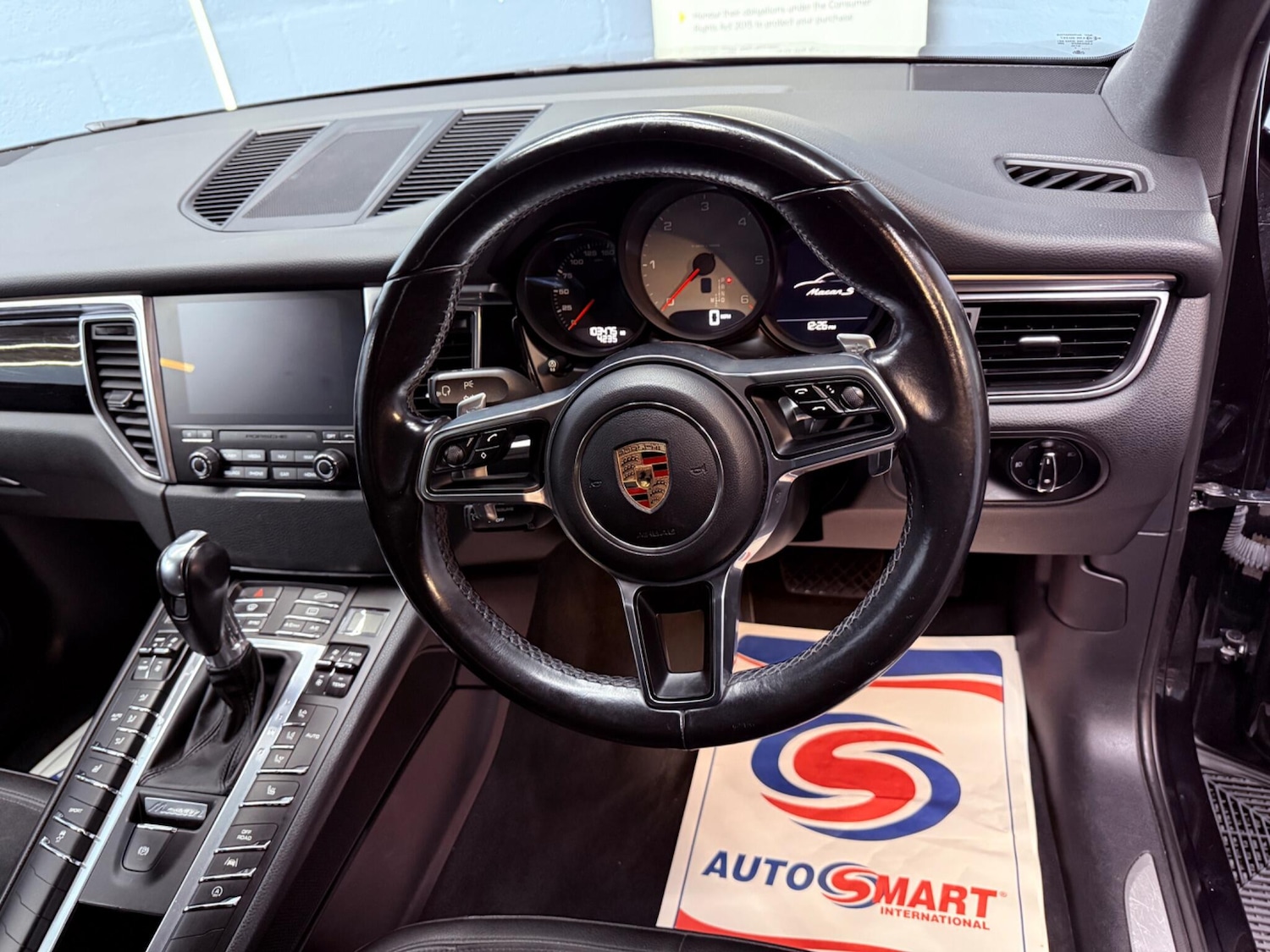 Used Porsche Macan 2016 for sale - 77202490: Photo 62