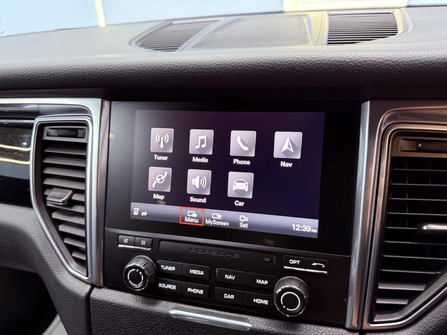 Used Porsche Macan 2016 for sale - 77202490: Photo 9