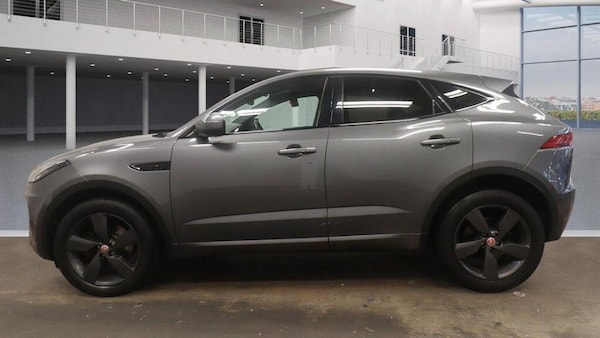 Used Jaguar E-Pace 2019 for sale - 76270491: Photo 6