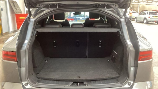 Used Jaguar E-Pace 2019 for sale - 76270491: Photo 7