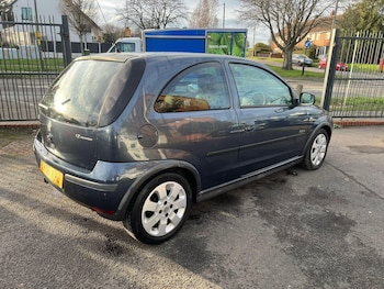 Used Vauxhall Corsa 2006 for sale - 77214837: Photo