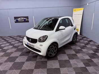 Used smart fortwo 2018 for sale - 78891711: Photo