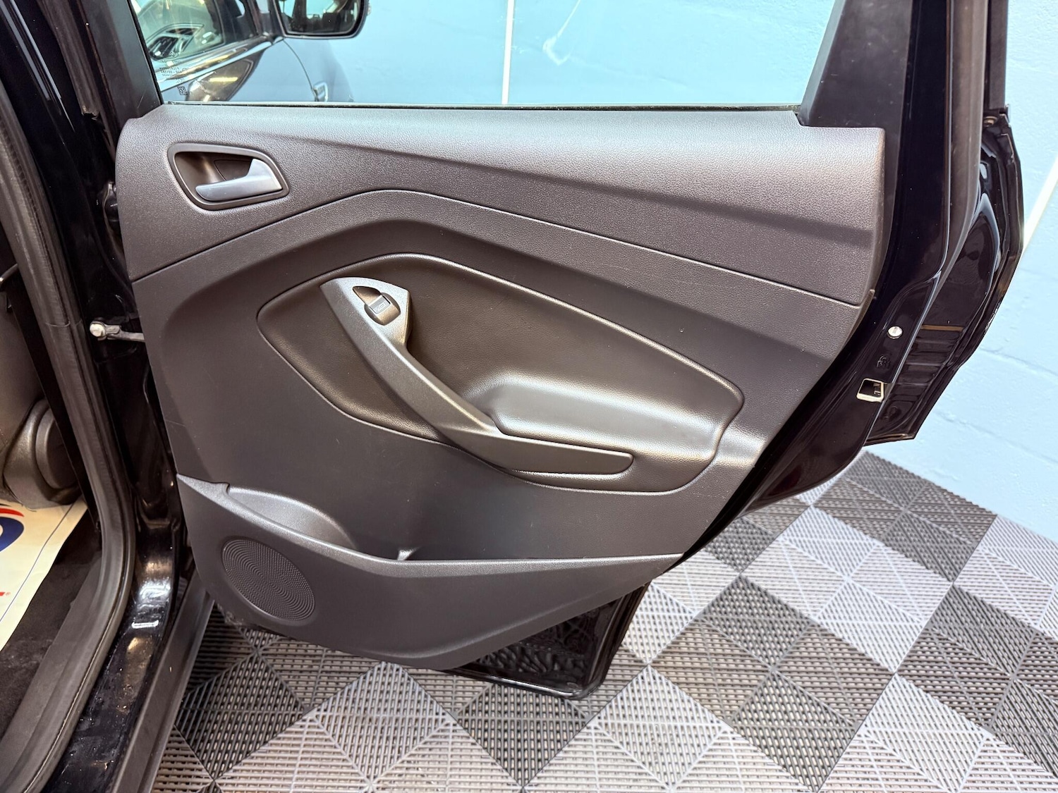 Used Ford Kuga 2017 for sale - 76513012: Photo 25