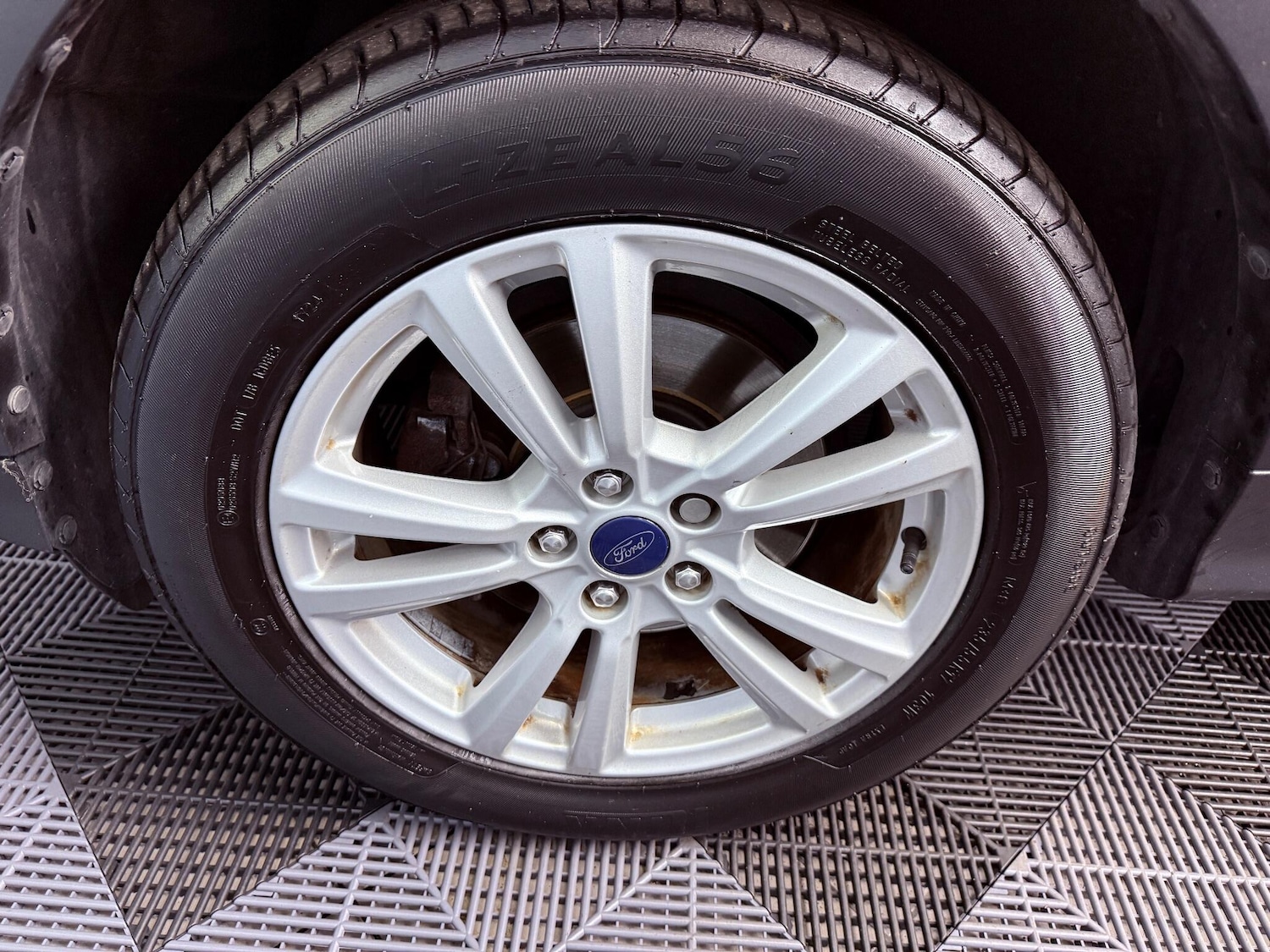 Used Ford Kuga 2017 for sale - 76513012: Photo 27