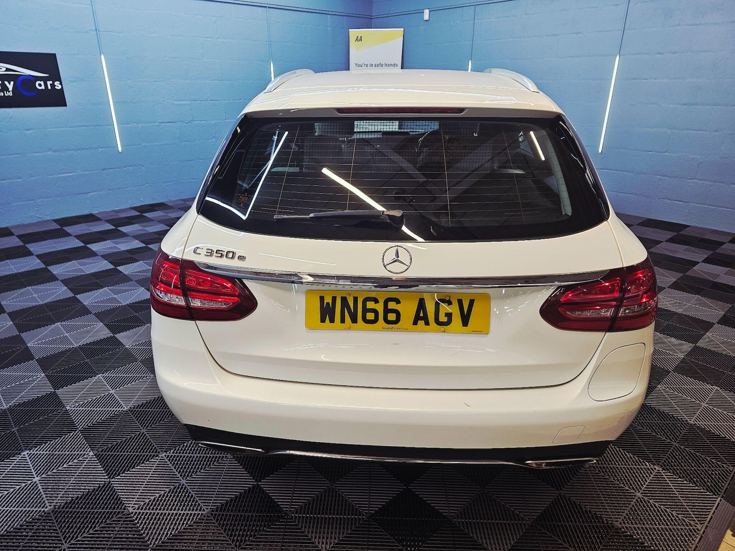 Used Mercedes-Benz C Class 2016 for sale - 77645848: Photo 11