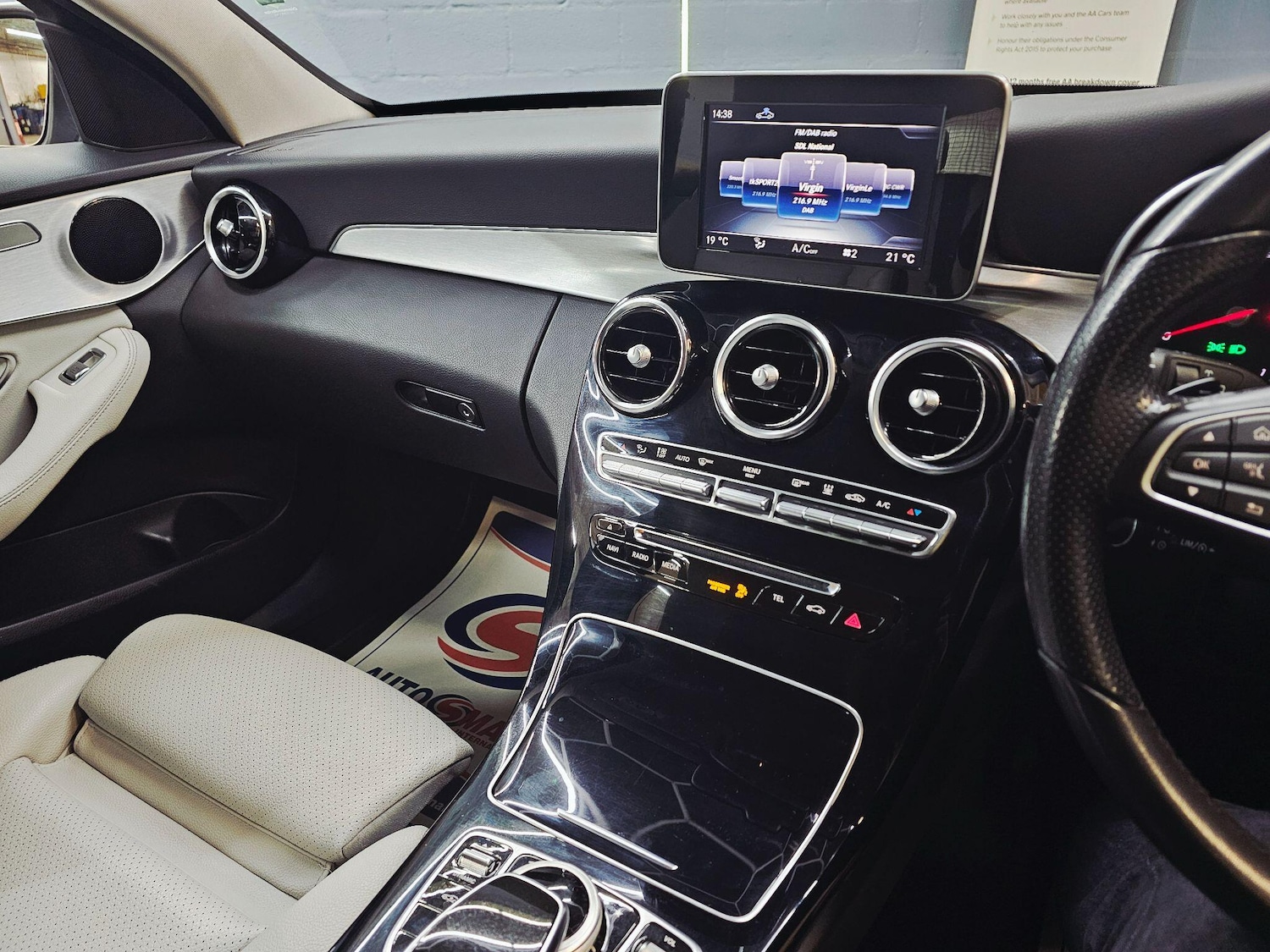 Used Mercedes-Benz C Class 2016 for sale - 77645848: Photo 15