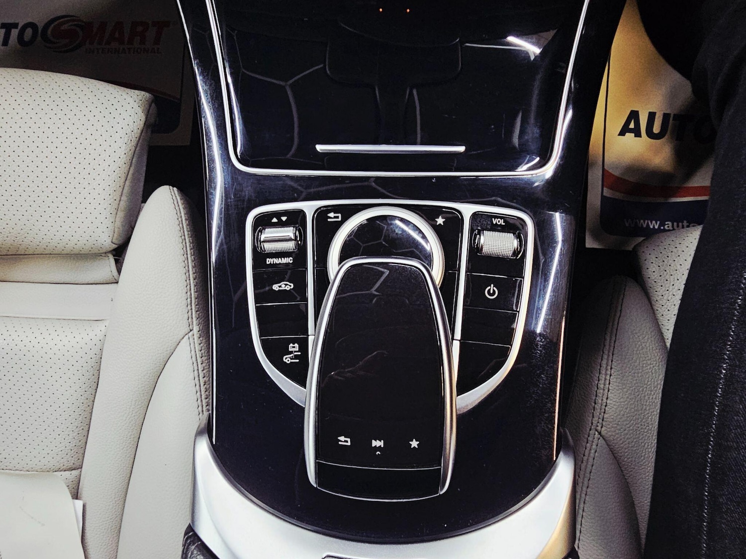 Used Mercedes-Benz C Class 2016 for sale - 77645848: Photo 21