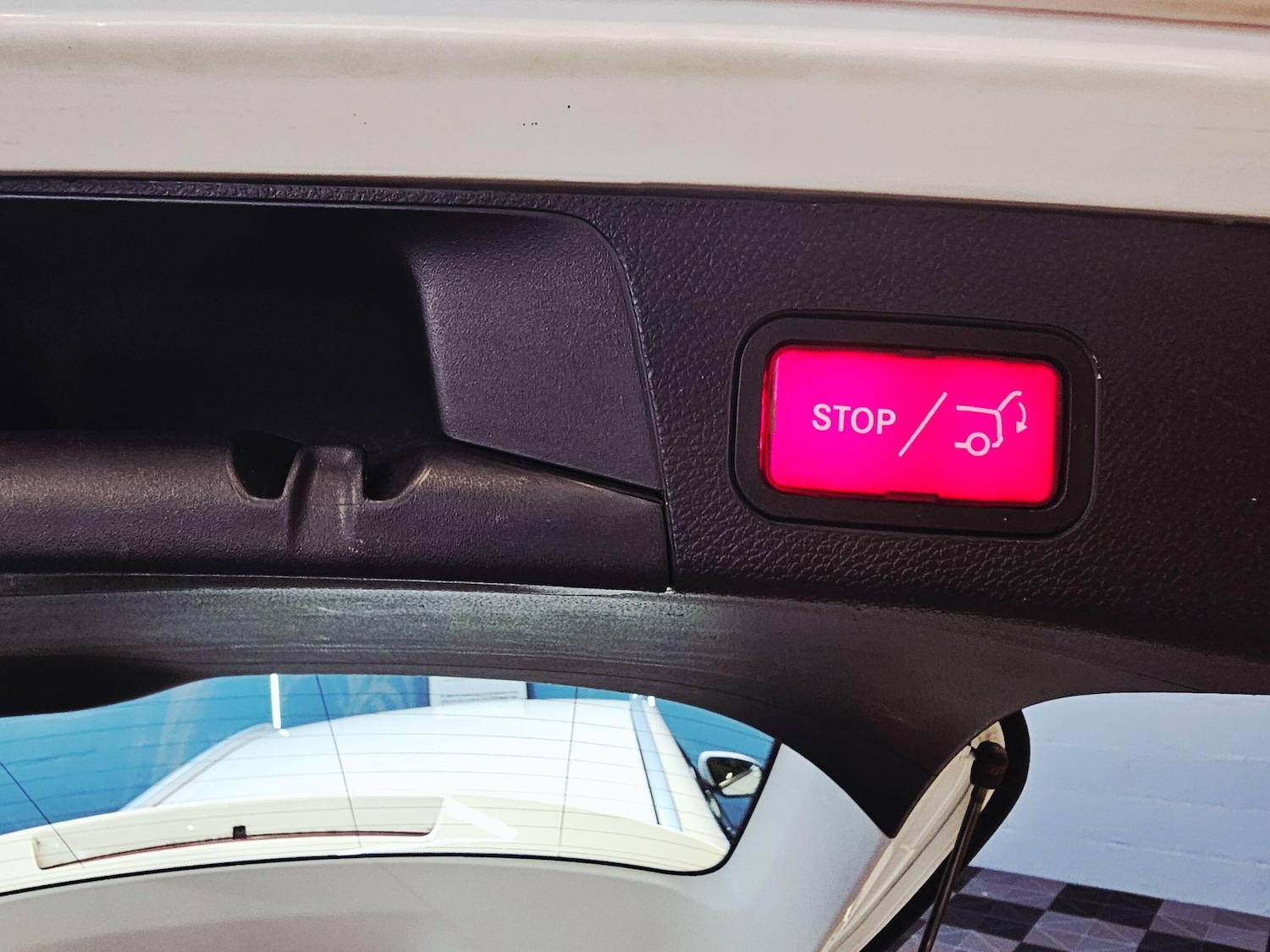 Used Mercedes-Benz C Class 2016 for sale - 77645848: Photo 25