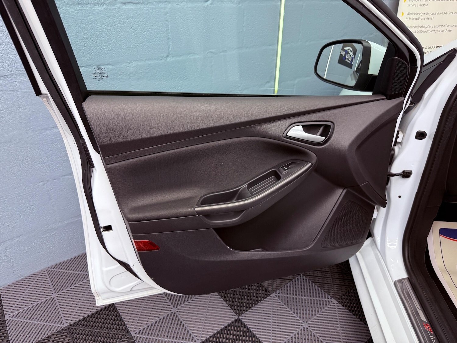 Used Ford Focus 2017 for sale - 76295016: Photo 21