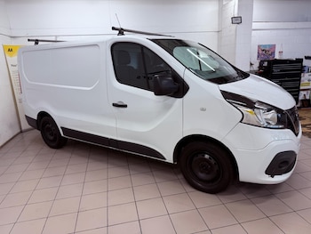 Used Nissan NV300 2019 for sale - 76573597: Photo