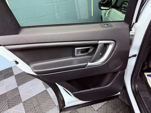 Used Land Rover Discovery Sport 2017 for sale - 76167509: Photo 23