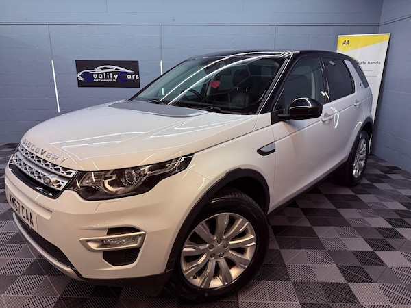 Used Land Rover Discovery Sport 2017 for sale - 76167509: Photo 4