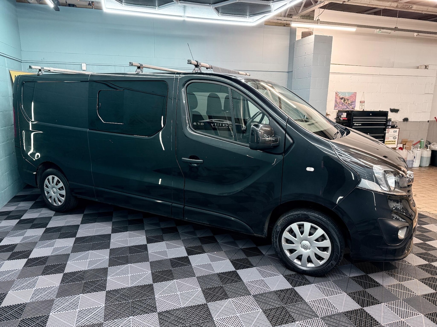 Used Vauxhall Vivaro 2018 for sale - 76832712: Photo 3
