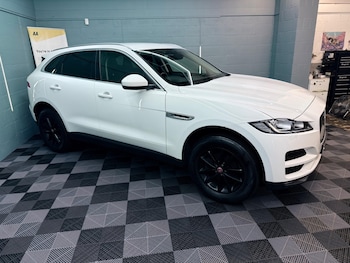 Used Jaguar F-Pace 2018 for sale - 77016398: Photo