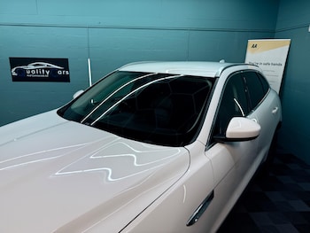 Used Jaguar F-Pace 2018 for sale - 77016398: Photo