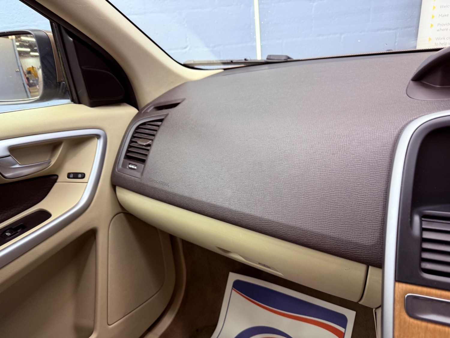 Used Volvo XC60 2009 for sale - 77738365: Photo 13