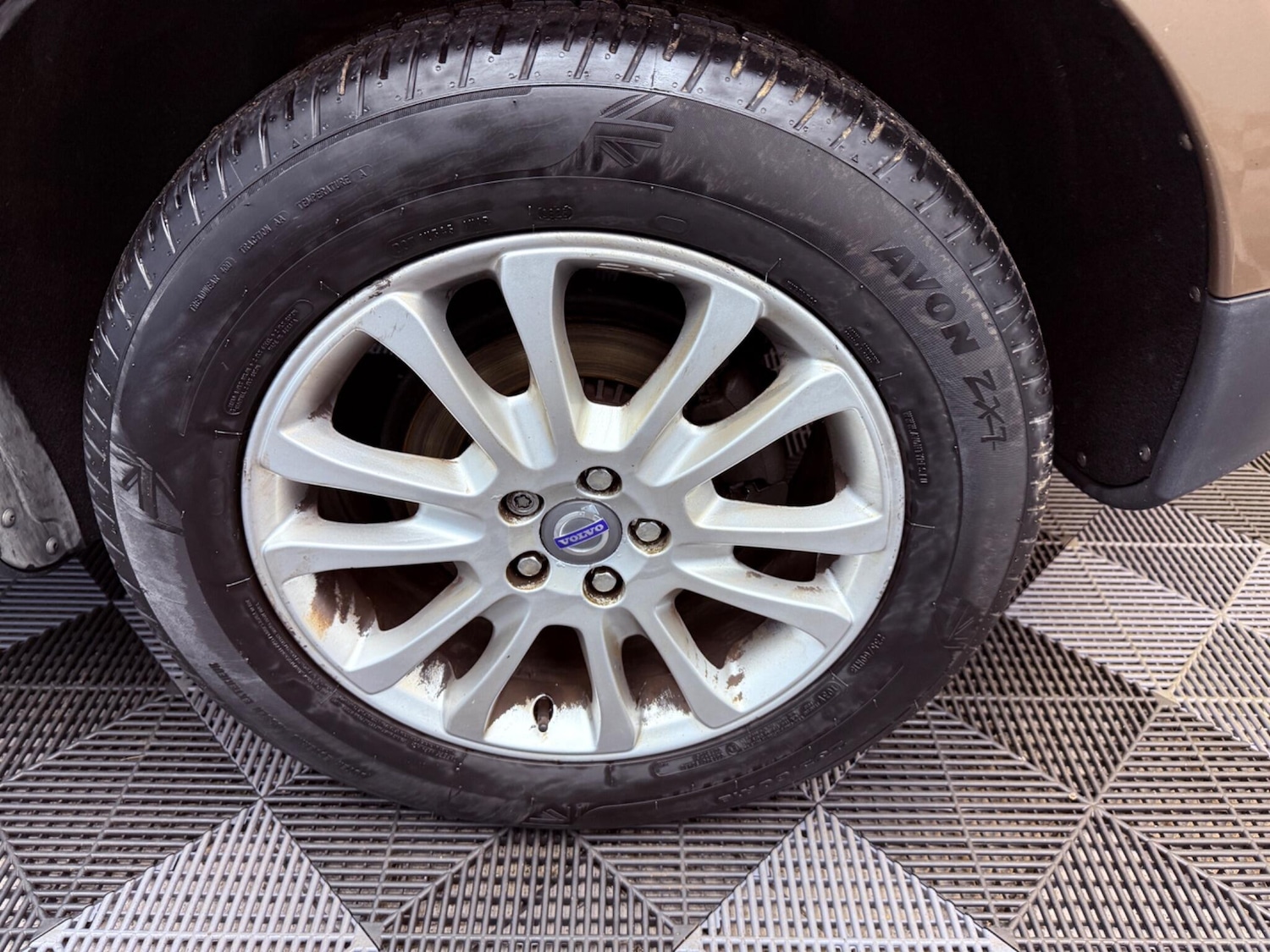 Used Volvo XC60 2009 for sale - 77738365: Photo 29