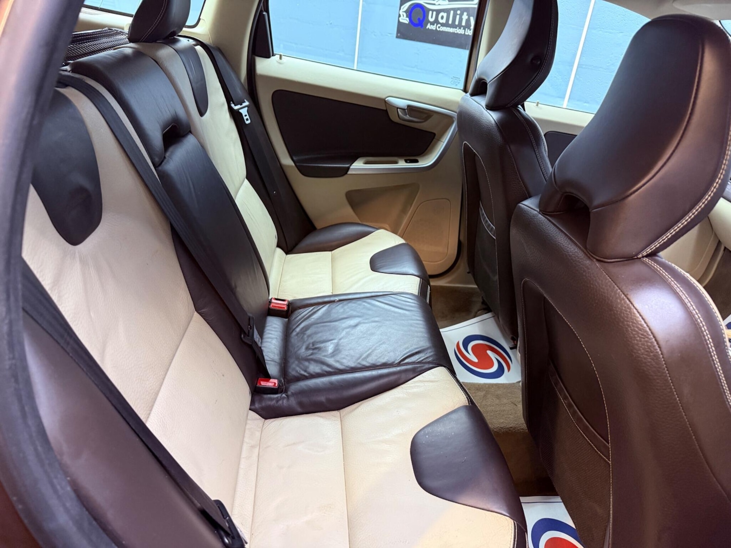 Used Volvo XC60 2009 for sale - 77738365: Photo 36