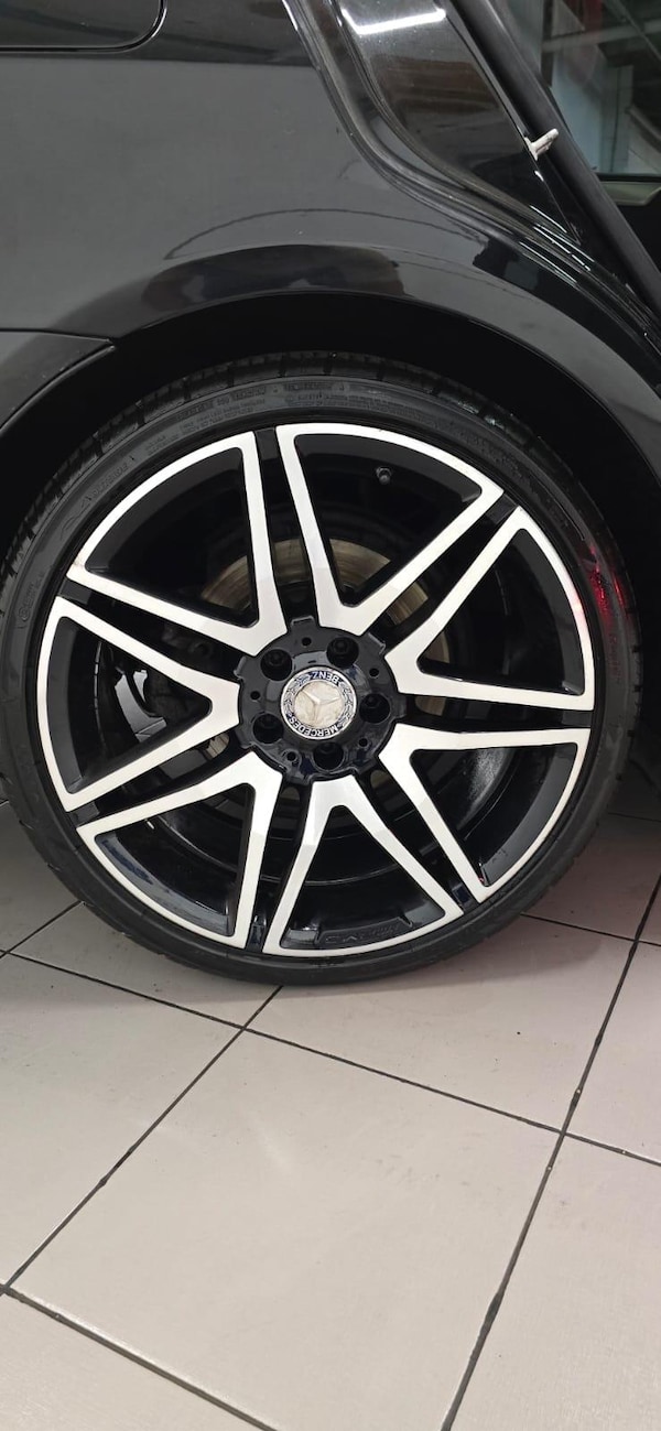 Used Mercedes-Benz E-Class 2015 for sale - 75477792: Photo 11