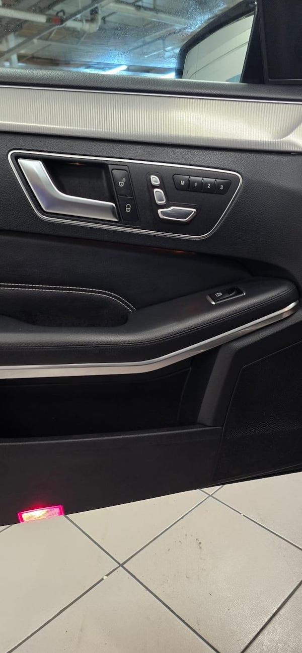 Used Mercedes-Benz E-Class 2015 for sale - 75477792: Photo 9