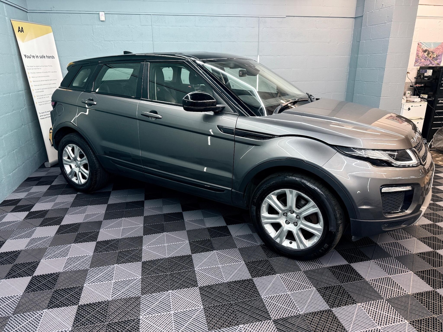 Used Land Rover Range Rover Evoque 2016 for sale - 76994460: Photo 3