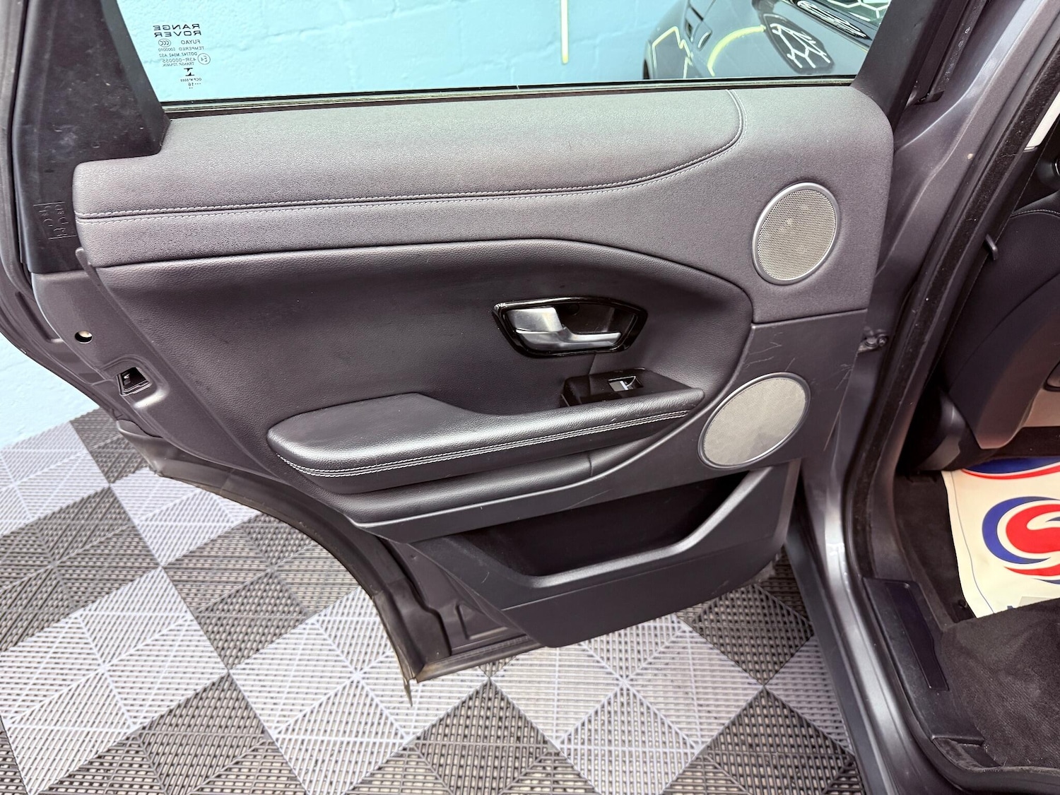 Used Land Rover Range Rover Evoque 2016 for sale - 76994460: Photo 32