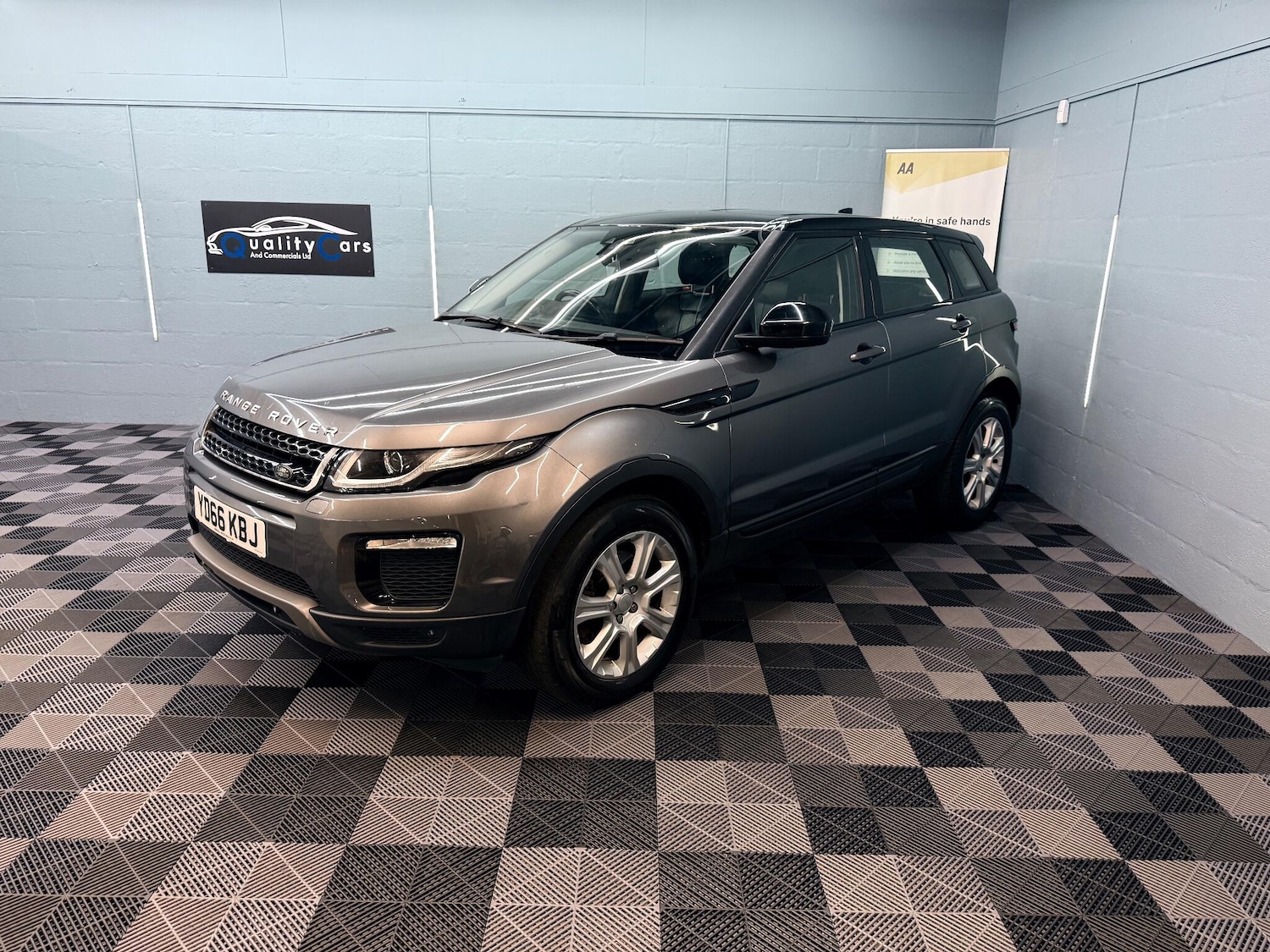 Used Land Rover Range Rover Evoque 2016 for sale - 76994460: Photo 5