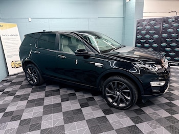 Used Land Rover Discovery Sport 2016 for sale - 78854492: Photo