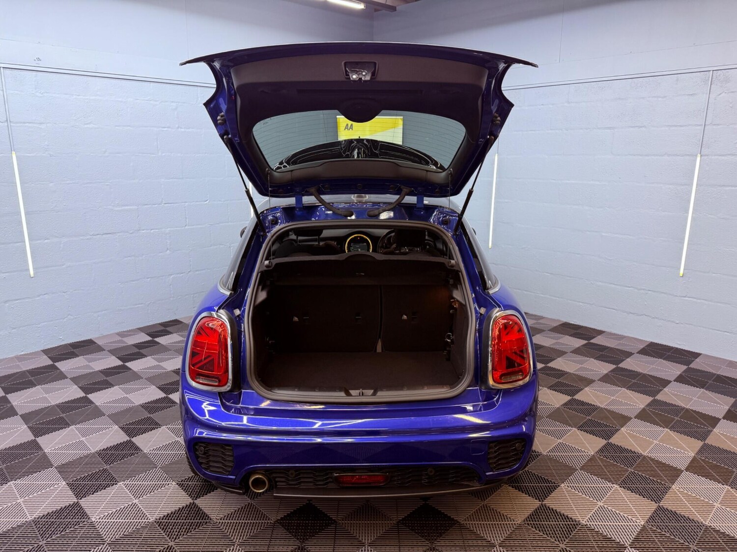 Used MINI Hatch 2018 for sale - 77586670: Photo 42