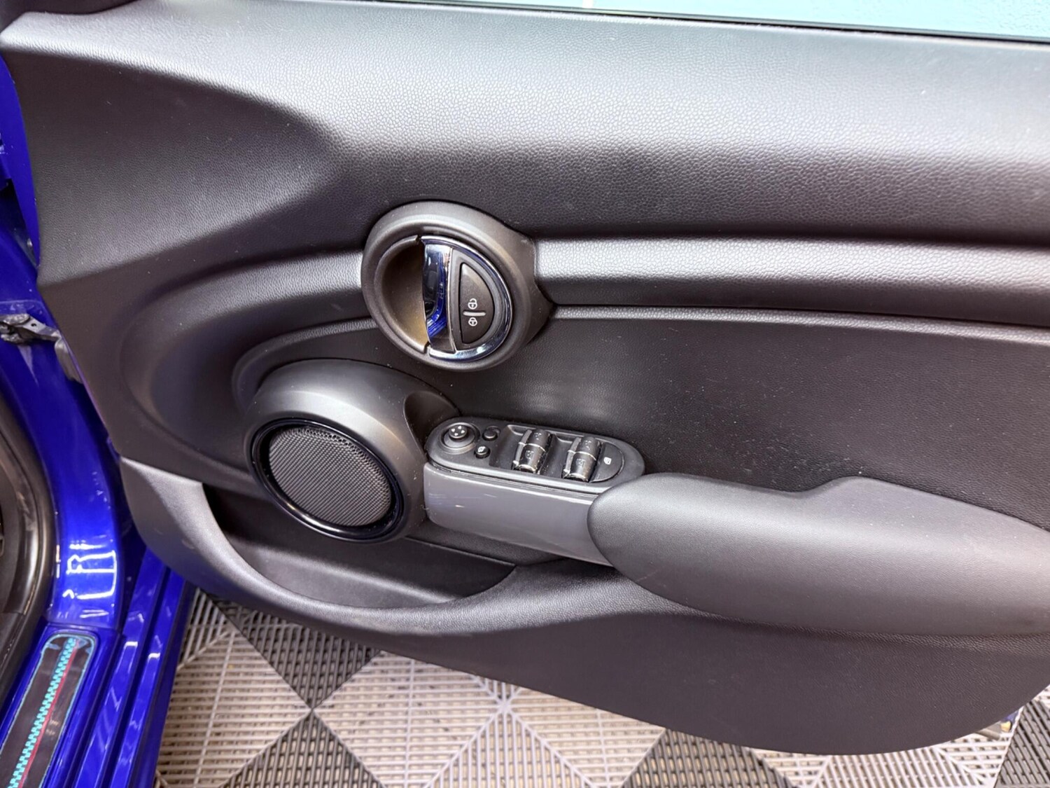 Used MINI Hatch 2018 for sale - 77586670: Photo 52