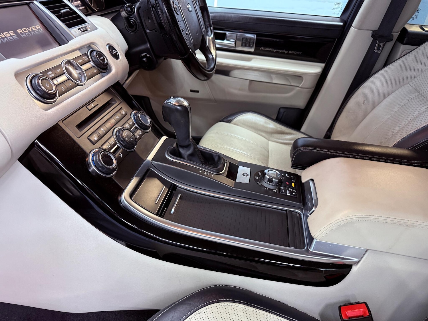 Used Land Rover Range Rover Sport for sale - 77358726: Photo 26