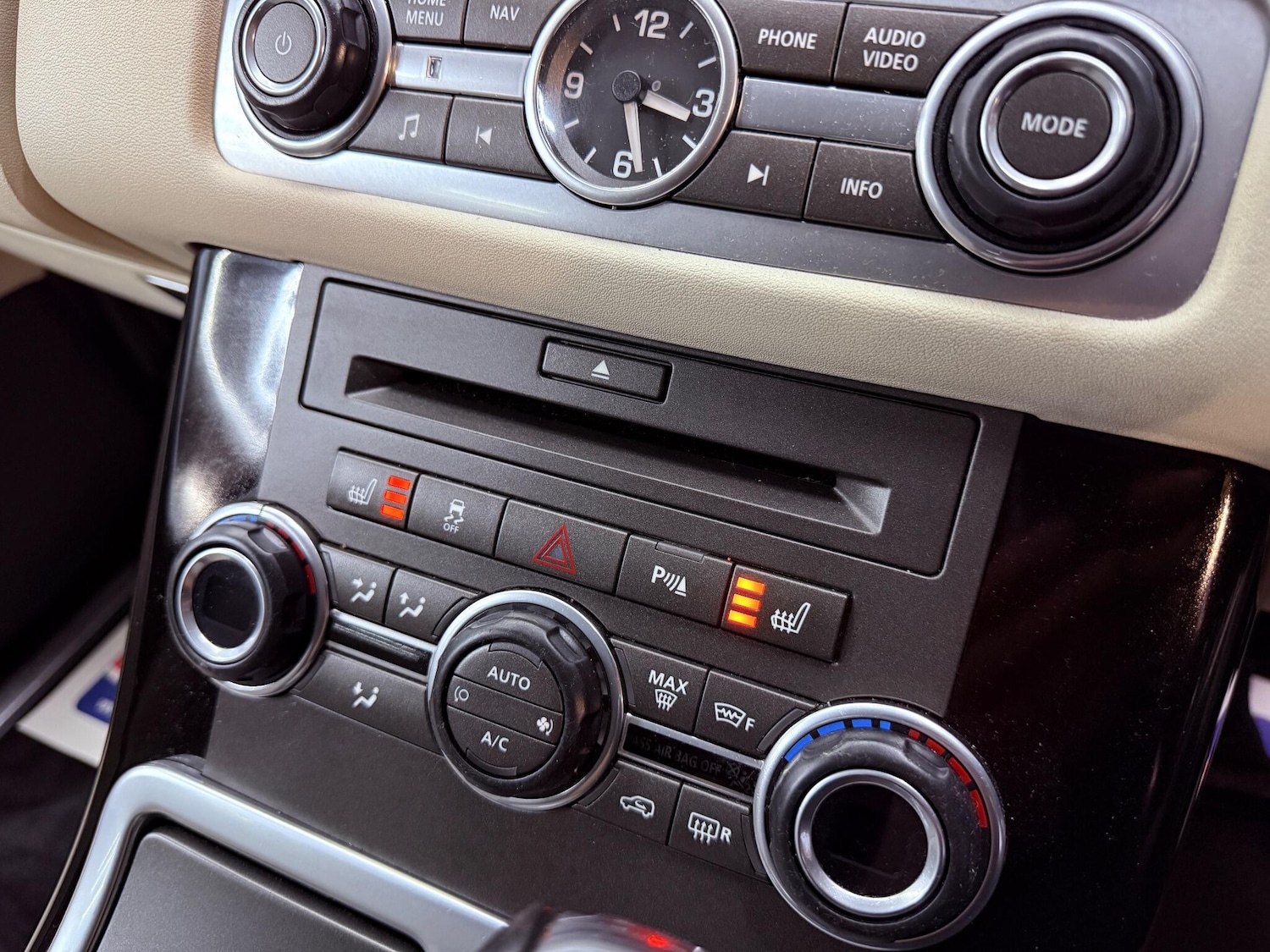 Used Land Rover Range Rover Sport for sale - 77358726: Photo 9