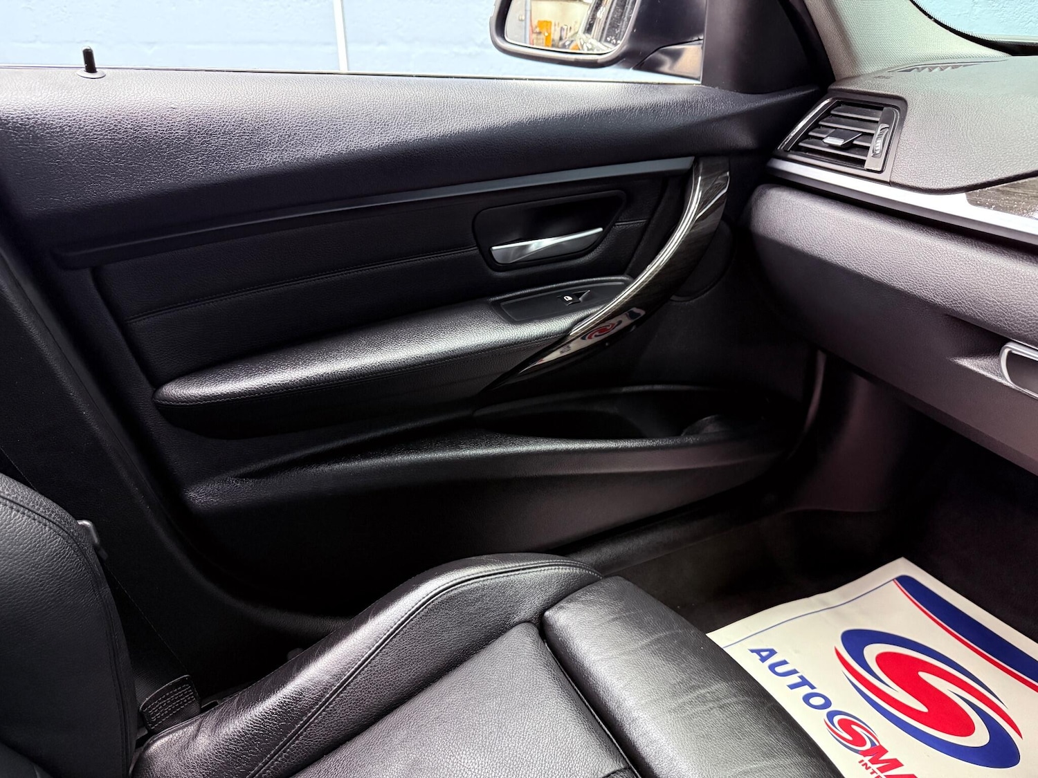 Used BMW 3 Series 2014 for sale - 76592514: Photo 12