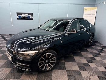 Used BMW 3 Series 2014 for sale - 76592514: Photo