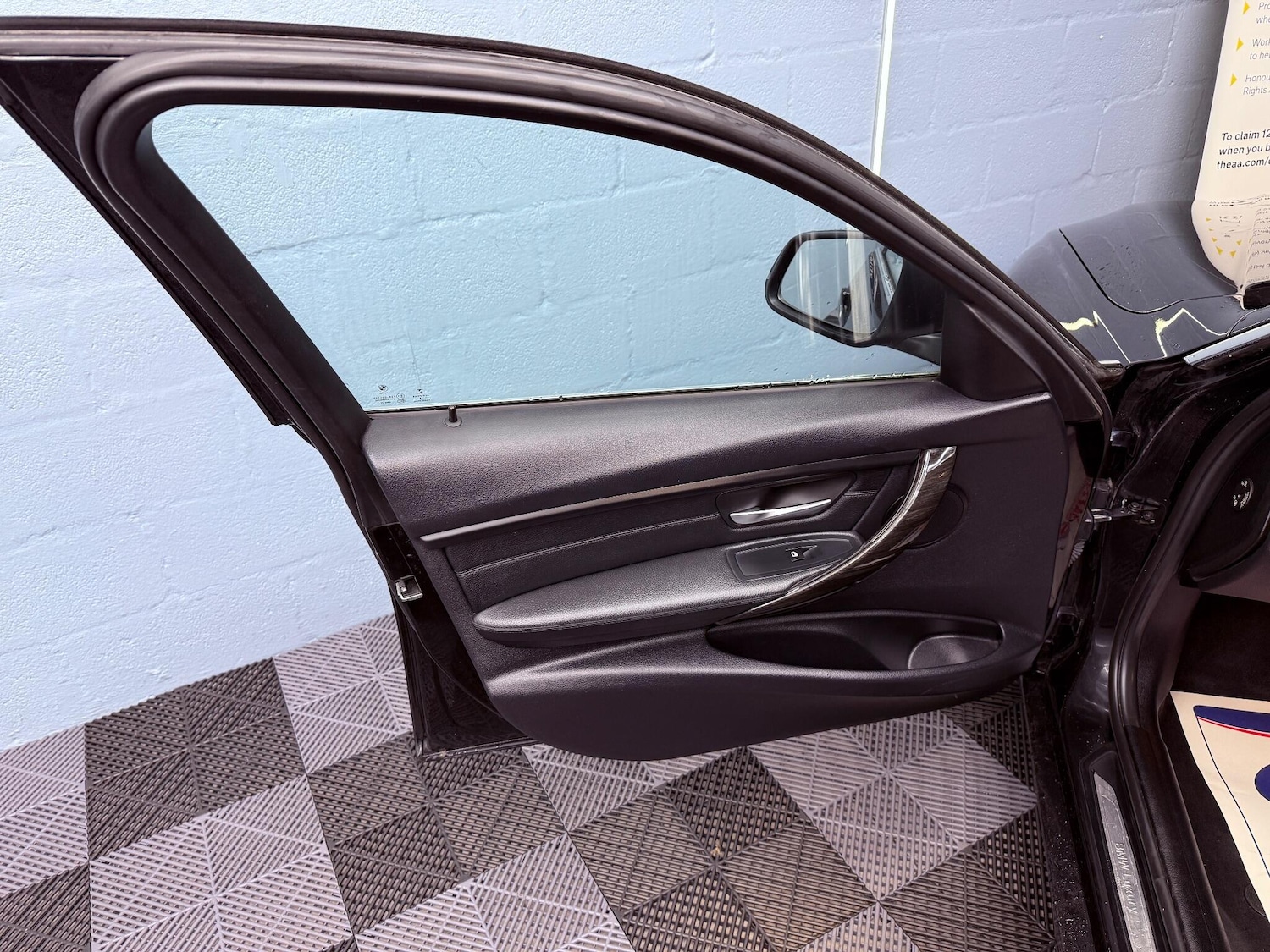 Used BMW 3 Series 2014 for sale - 76592514: Photo 24