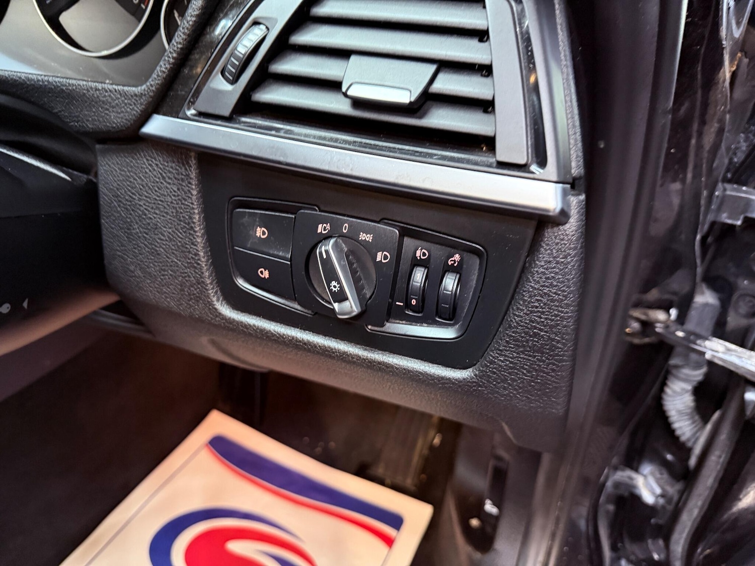 Used BMW 3 Series 2014 for sale - 76592514: Photo 45