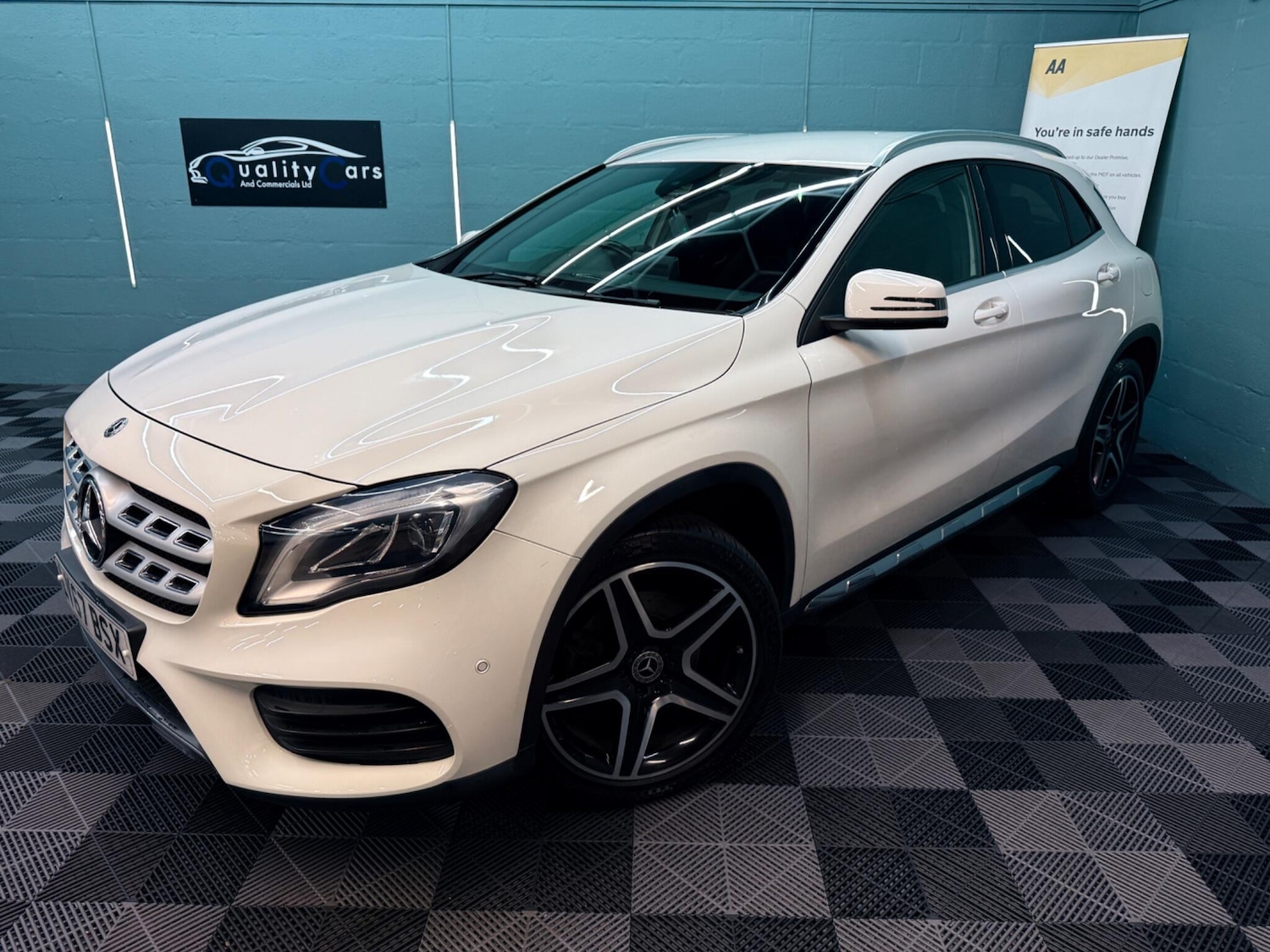 Used Mercedes-Benz GLA 2017 for sale - 77387705: Photo 1