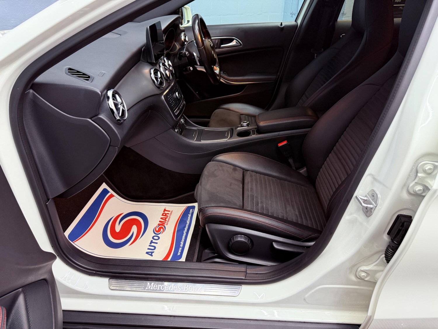 Used Mercedes-Benz GLA 2017 for sale - 77387705: Photo 30