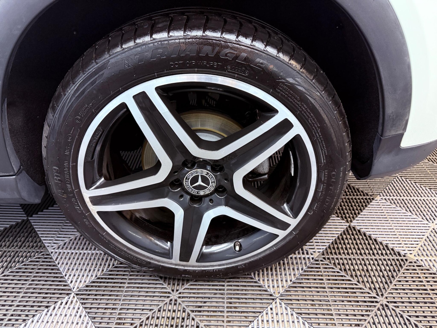 Used Mercedes-Benz GLA 2017 for sale - 77387705: Photo 35