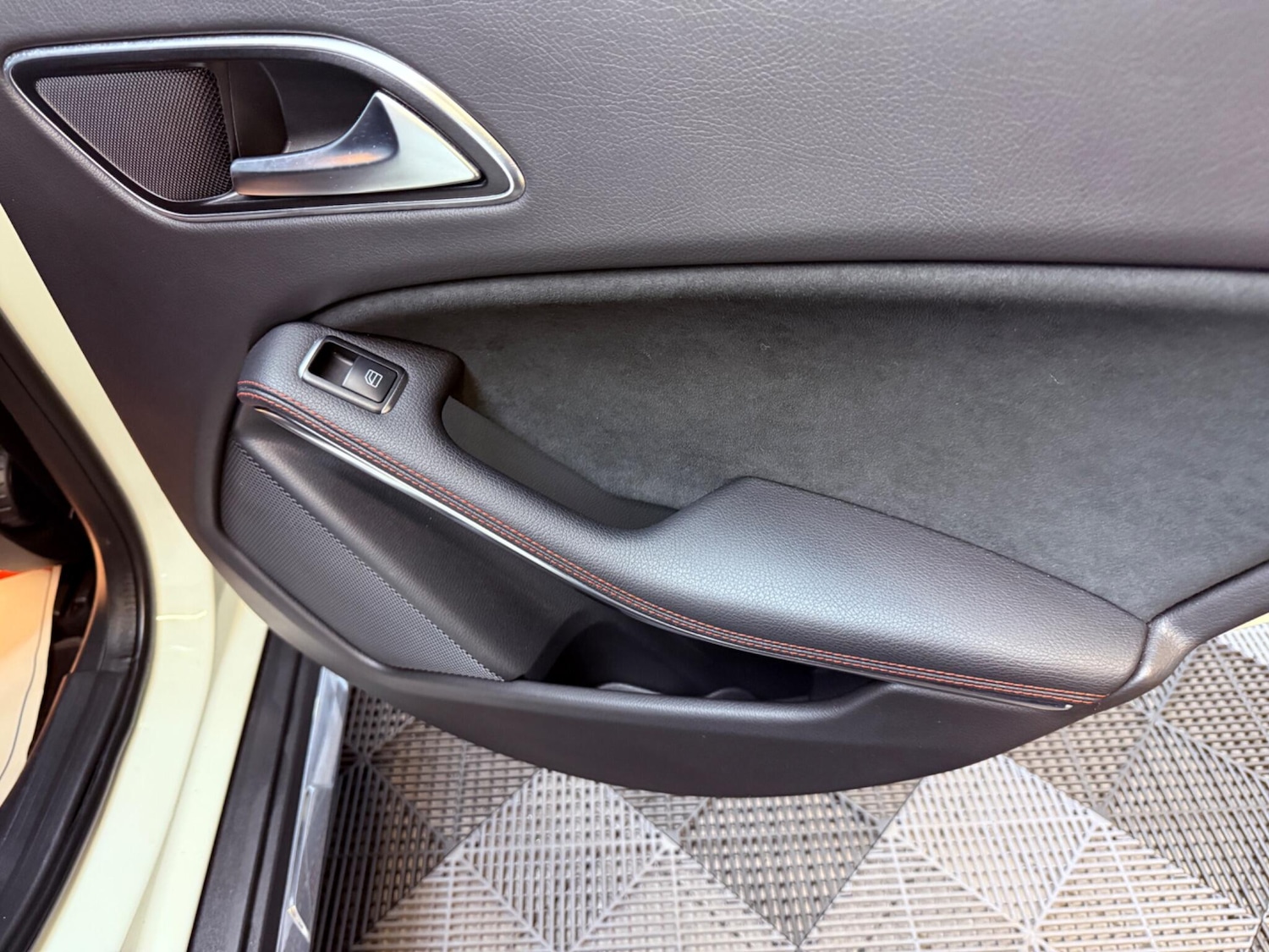 Used Mercedes-Benz GLA 2017 for sale - 77387705: Photo 42