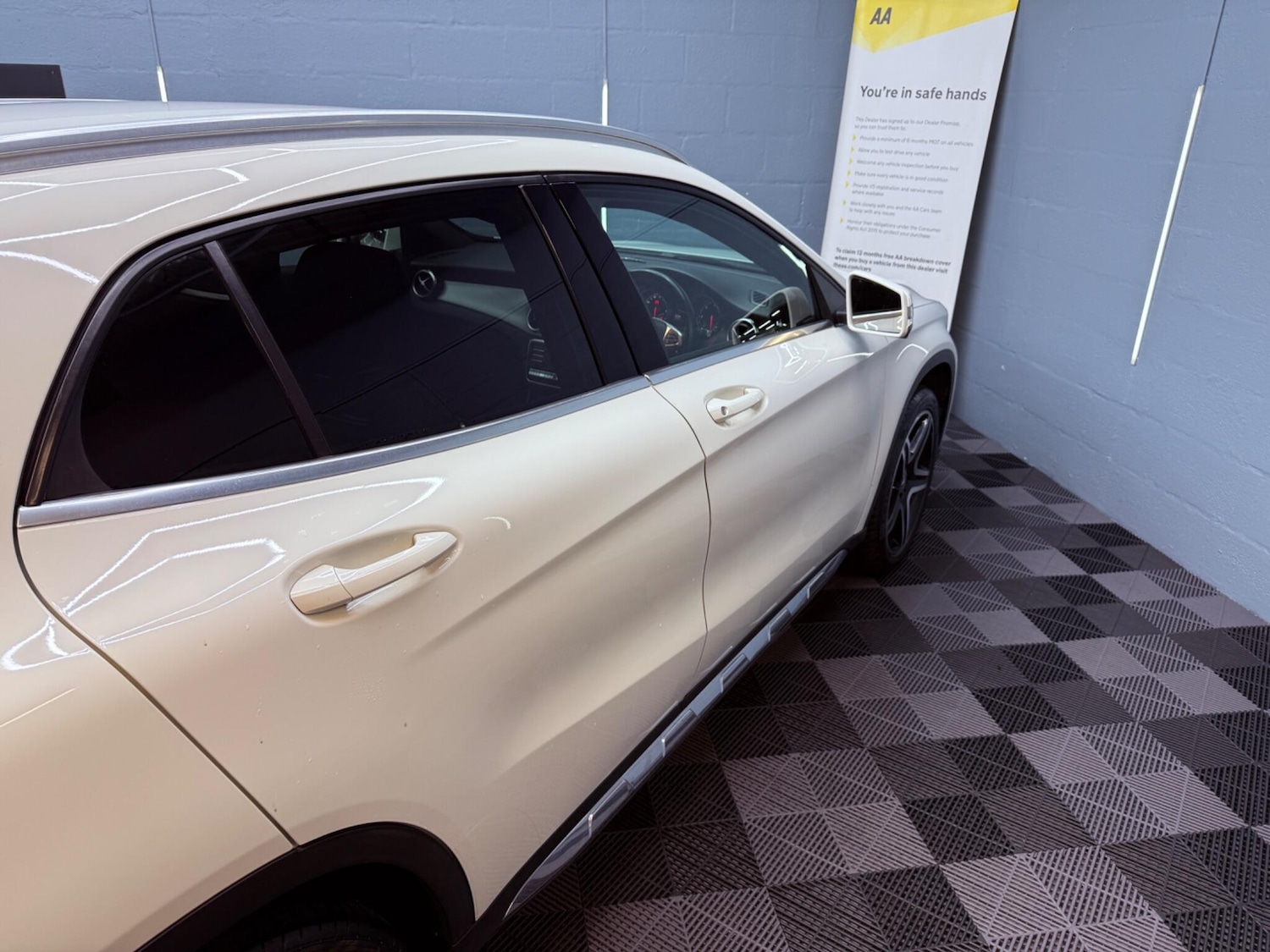 Used Mercedes-Benz GLA 2017 for sale - 77387705: Photo 48