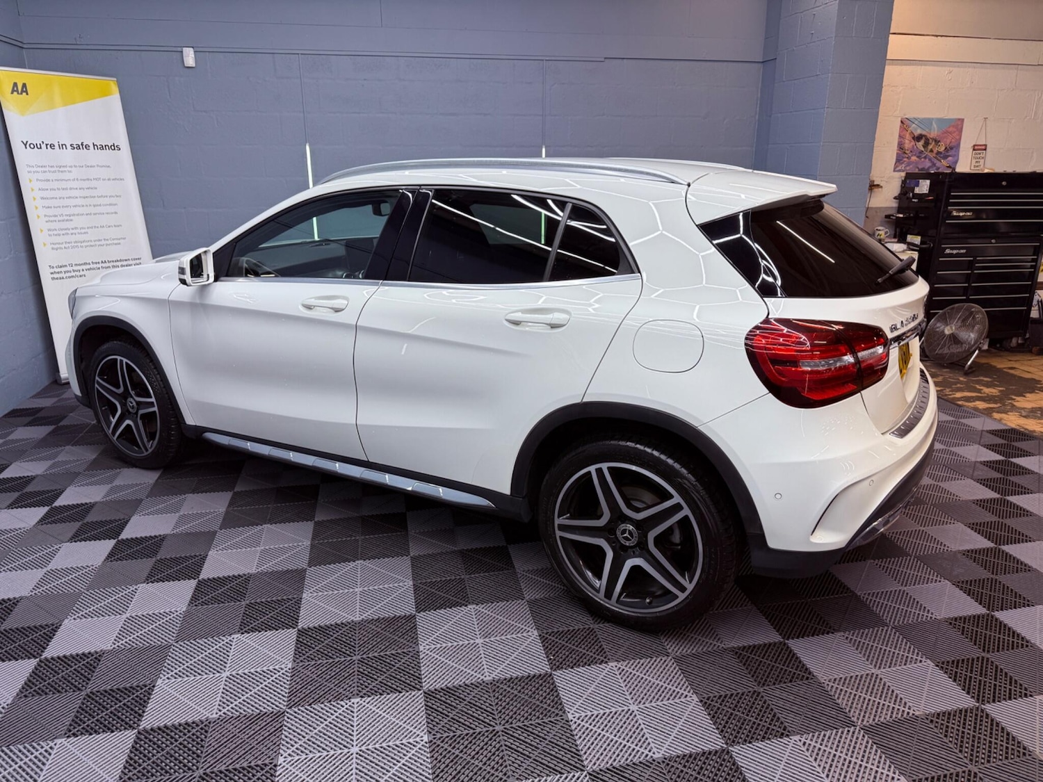 Used Mercedes-Benz GLA 2017 for sale - 77387705: Photo 57