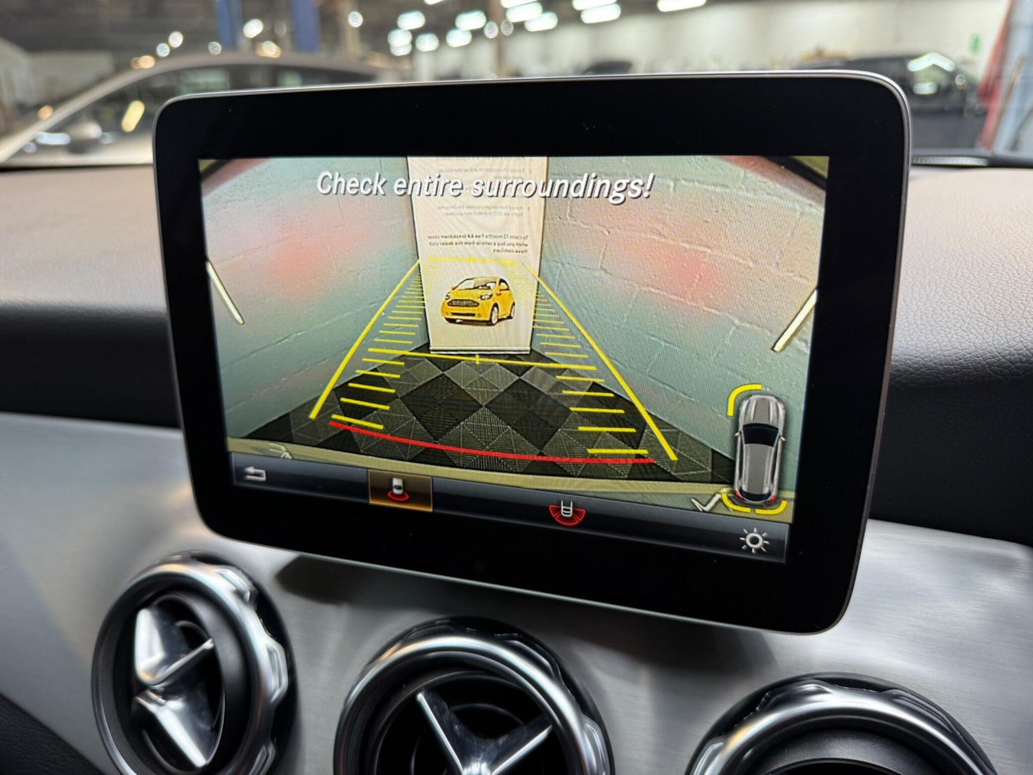 Used Mercedes-Benz GLA 2017 for sale - 77387705: Photo 8