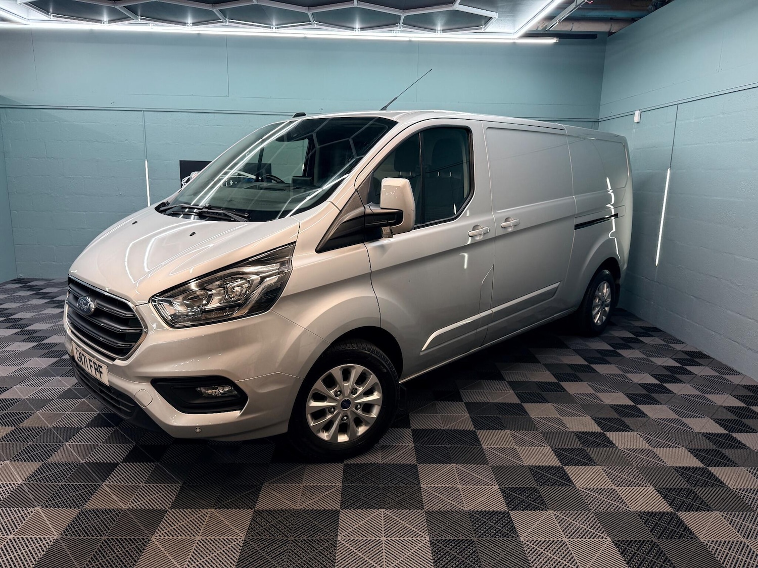 Used Ford Transit Custom 2021 for sale - 76671559: Photo 2