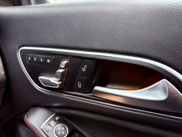 Used Mercedes-Benz CLA 2016 for sale - 76238924: Photo 17