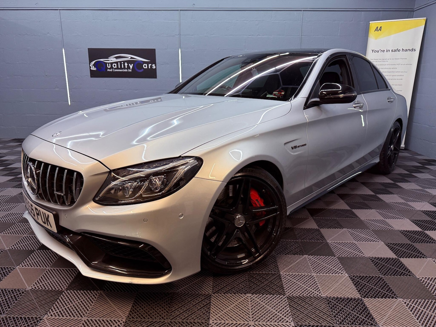 Used Mercedes-Benz C-Class 2017 for sale - 76136539: Photo 1
