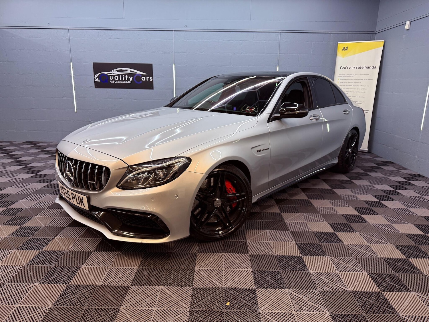 Used Mercedes-Benz C-Class 2017 for sale - 76136539: Photo 2