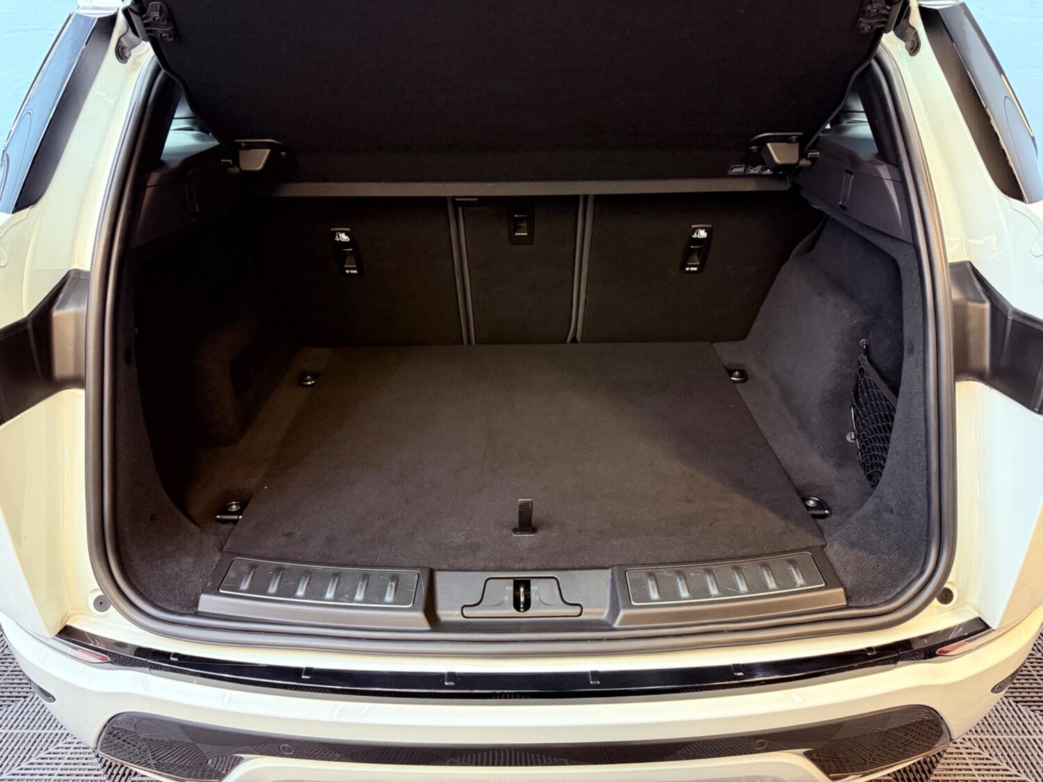 Used Land Rover Range Rover Evoque for sale - 78214602: Photo 45